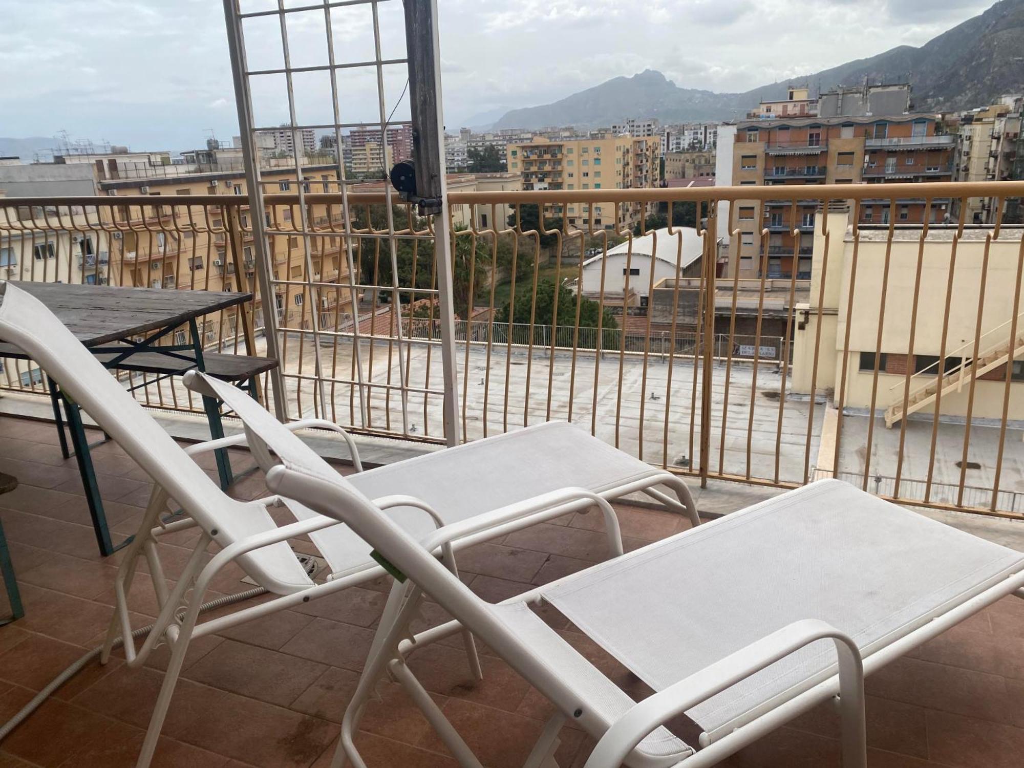 Panorama Home Central Station Palermo Bagian luar foto