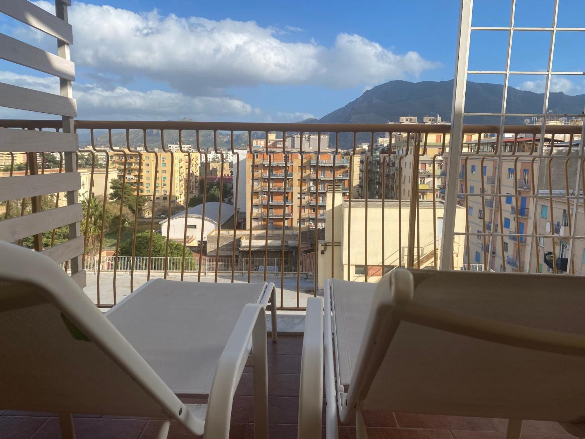 Panorama Home Central Station Palermo Bagian luar foto